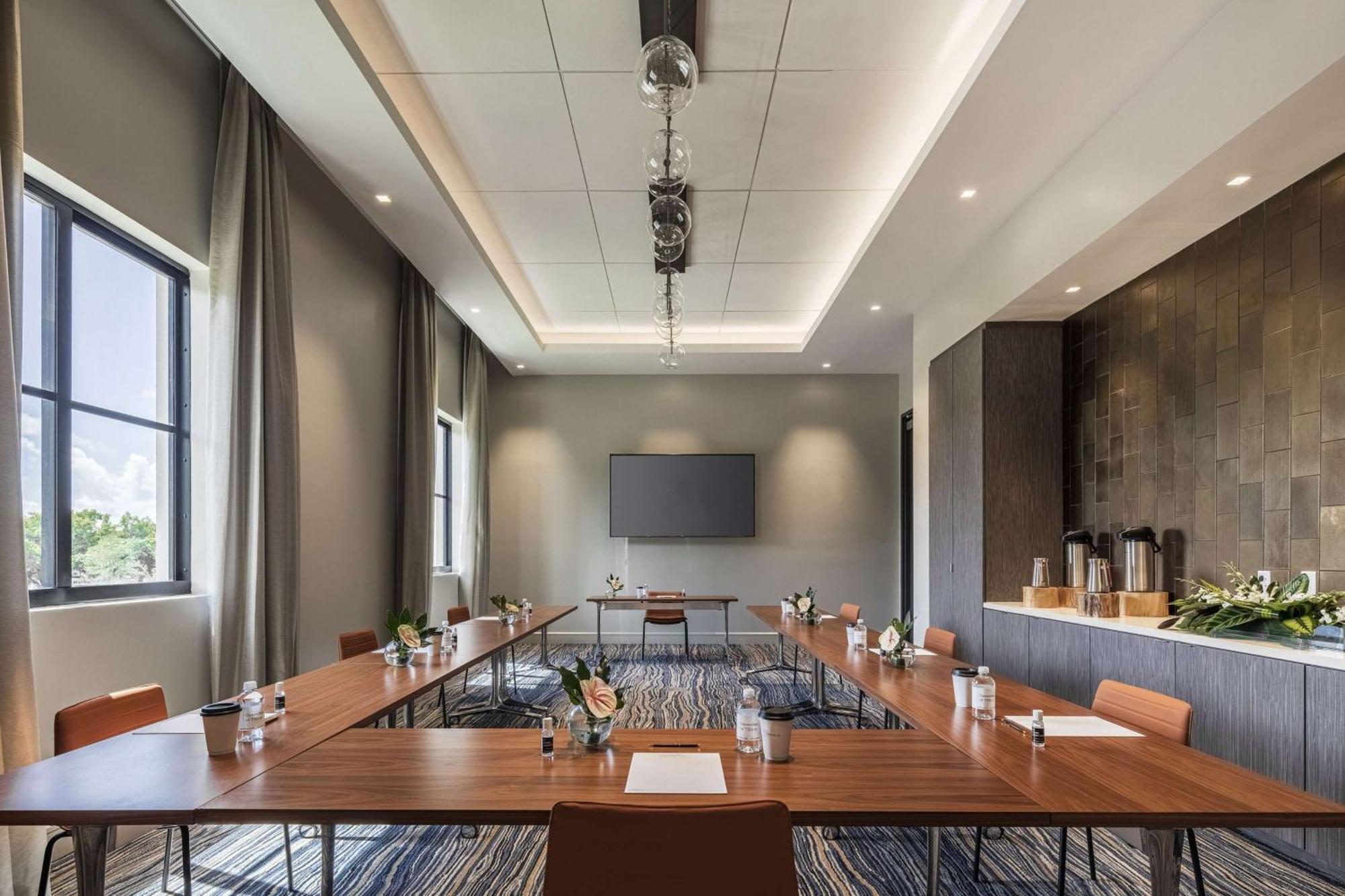 Thesis Hotel Miami Coral Gables, Curio Collection By Hilton 外观 照片