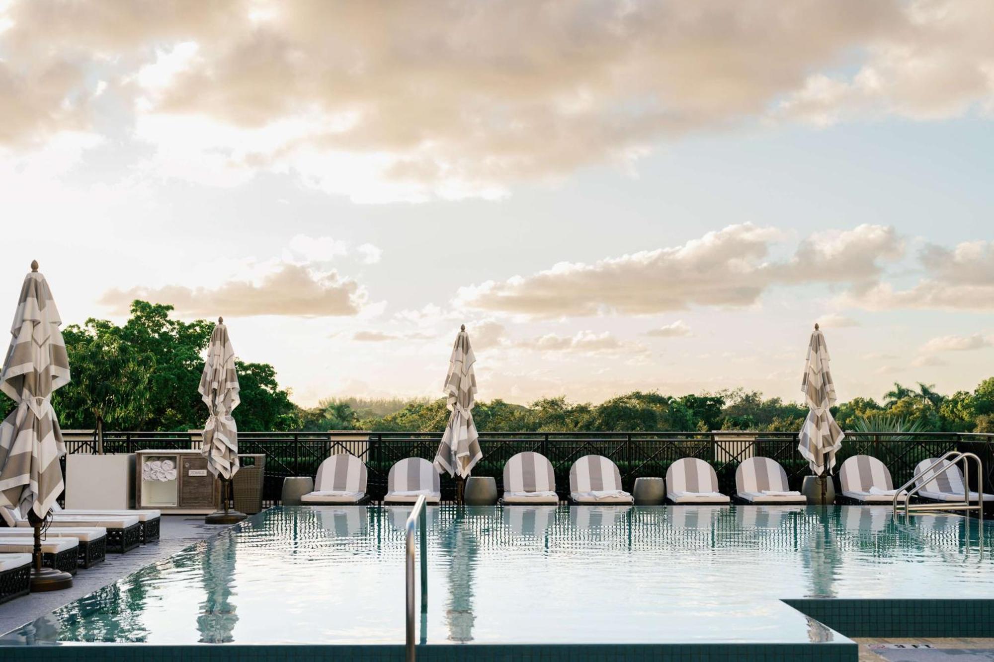 Thesis Hotel Miami Coral Gables, Curio Collection By Hilton 外观 照片